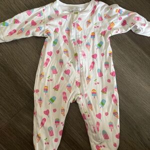 Kissy kissy girls one piece